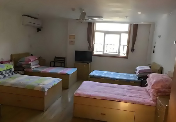 深圳户口有必要吗_76岁林子祥近况曝光，与小14岁娇妻恩爱27年 题如今也但同样问胁中在威国